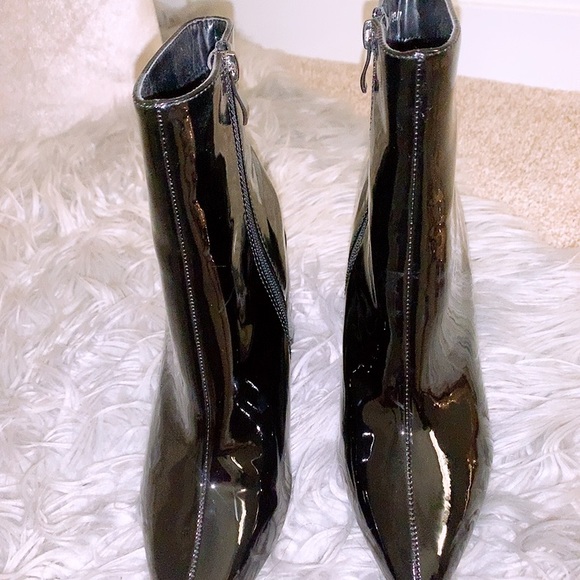 Booties - Picture 4 of 4